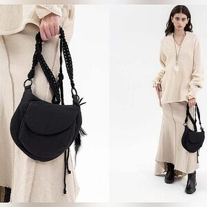 NWT HYEIN SEO BLACK SLING BAG W/ KEY RING Tech-Wear Crossbody Bag